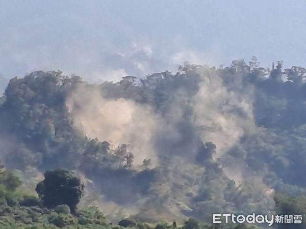 快訊／「震」撼畫面曝！台南楠西山區傳走山，土石粉塵紛飛，恍「末日來臨」！