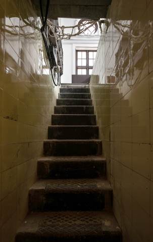 台灣一村莊187人集體消失，12年後的一次地震，竟意外揭開了真相...