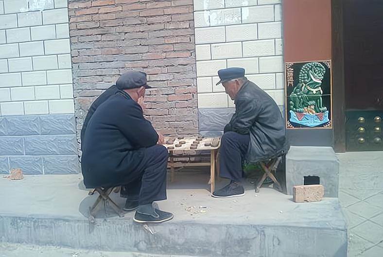 俗語「男怕屬雞，女怕屬羊」屬雞和屬羊有啥說法？不是迷信，一定要多注意