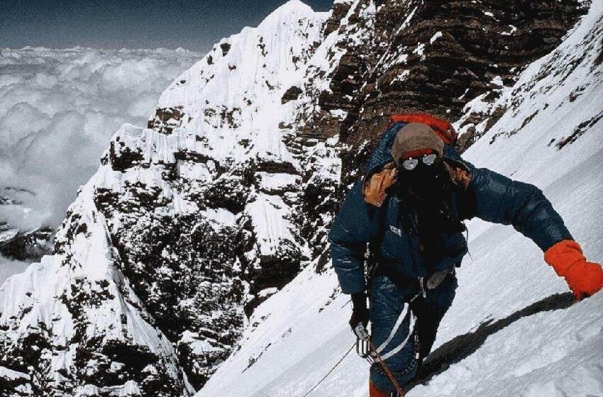 珠峰8600公尺處躺了28年的睡美人，至今無人敢動她遺體，死後真相令人毛骨悚然