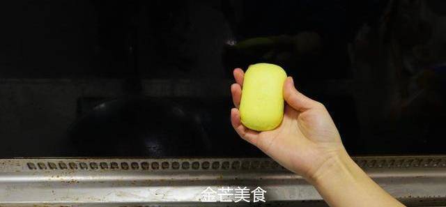 肥皂放在油煙機上塗一塗，效果這麼厲害，我也是剛學會，漲知識了