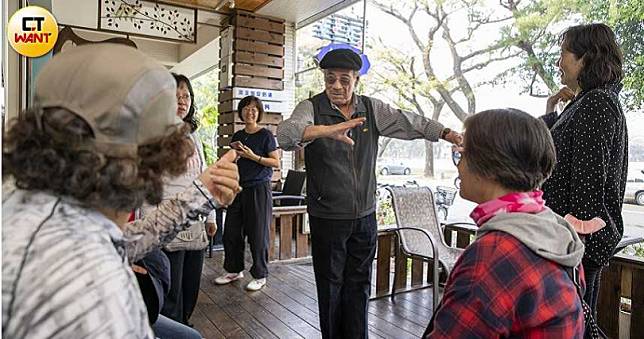 80歲巡守員竟是大咖！當年「主持台灣最紅節目」 如今曝「晚年人生大計」默默守護鄉里