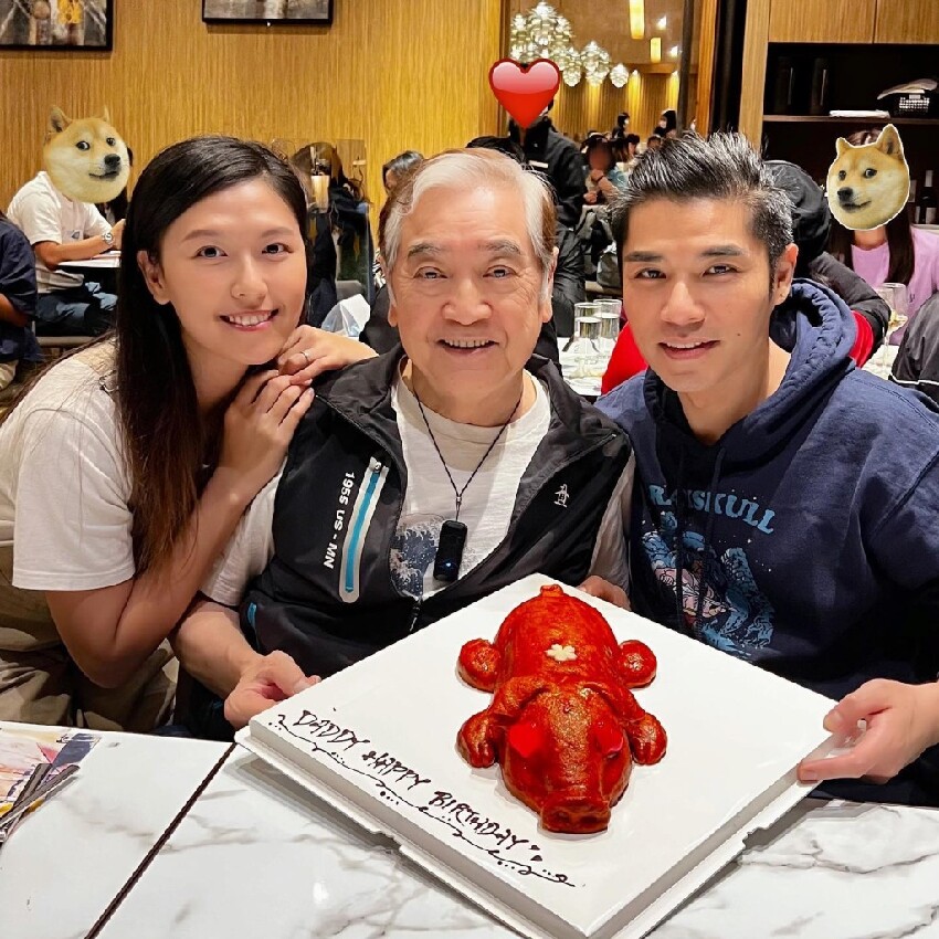 香港女星曬唯美孕照將成為媽媽,與星二代戀愛九年,婚姻圓滿幸福