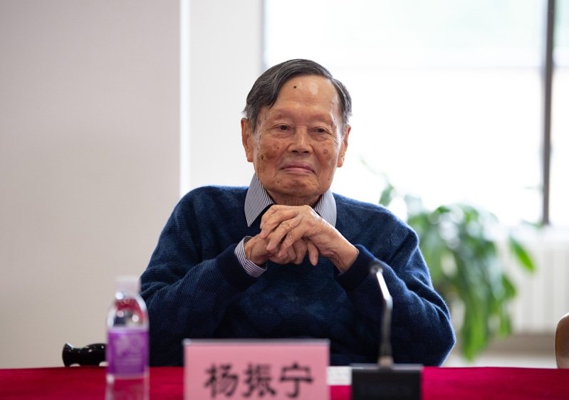 楊振寧逝世，享年103歲，他的長壽秘訣曝光：最核心的不是多運動，多睡覺，很多人做不到！