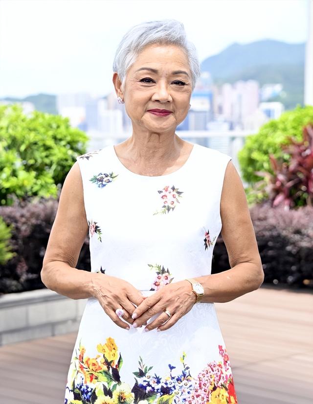 一首上海灘賺了16層樓！77歲葉麗儀：我已財富自由，每年能收到錢