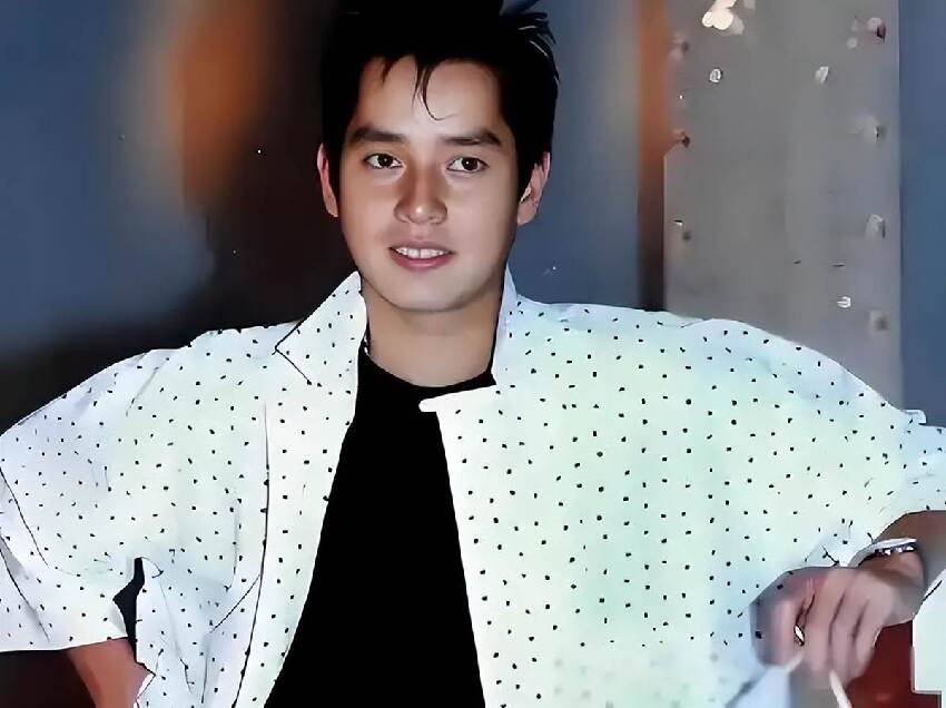 交通事故癱瘓後，被妻子扔養老院23年，昔日的「歌王」現在怎麼樣了