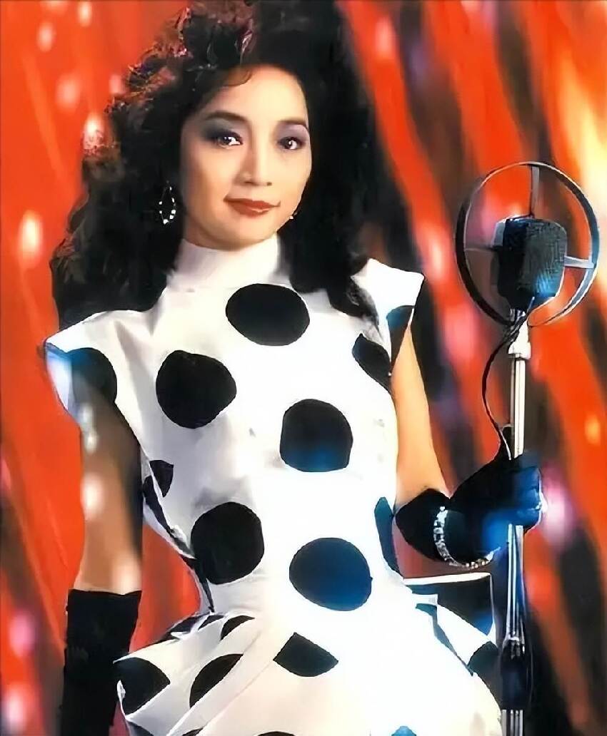 交通事故癱瘓後，被妻子扔養老院23年，昔日的「歌王」現在怎麼樣了