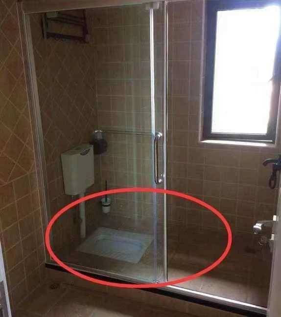 越來越多人拆掉淋浴房！瞧瞧現在流行的新式廁所，高級又省空間