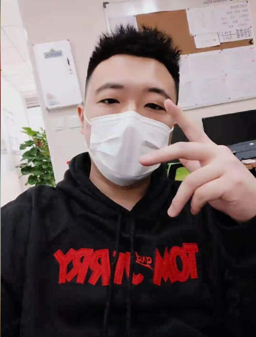 夫妻雙雙罹罕病！全球僅4例「四肢癱瘓無法說話」，被挖出「家中養這寵物」網搖頭：怎麼敢這樣...
