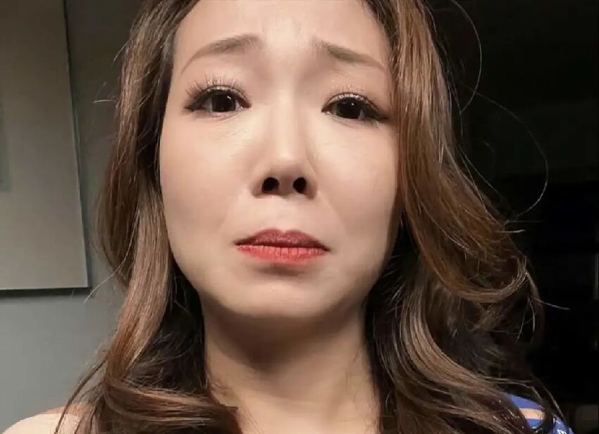 突發！香港女星突然宣布與小5歲丈夫離婚，曾為情自殺，公開出櫃自曝是雙性戀