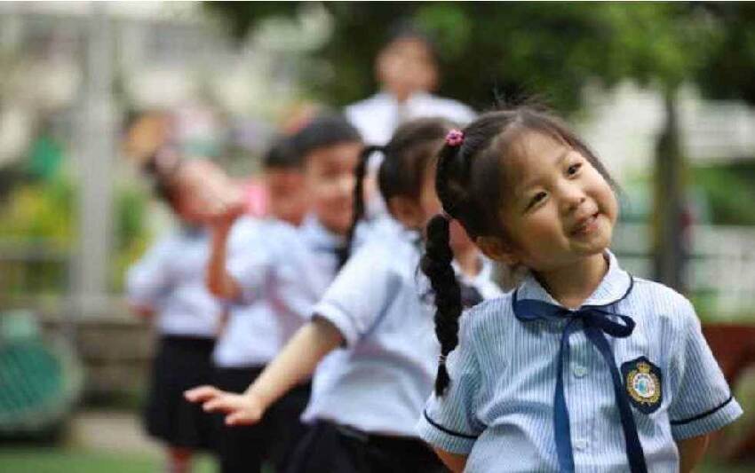還在嘲笑全職媽媽?幼稚園老師表示:全職媽媽帶大的孩子上學後5個優勢明顯.