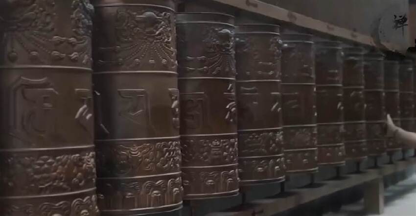 睡覺做夢夢見蛇，竟是菩薩想告訴你這件事！你一定想不到！