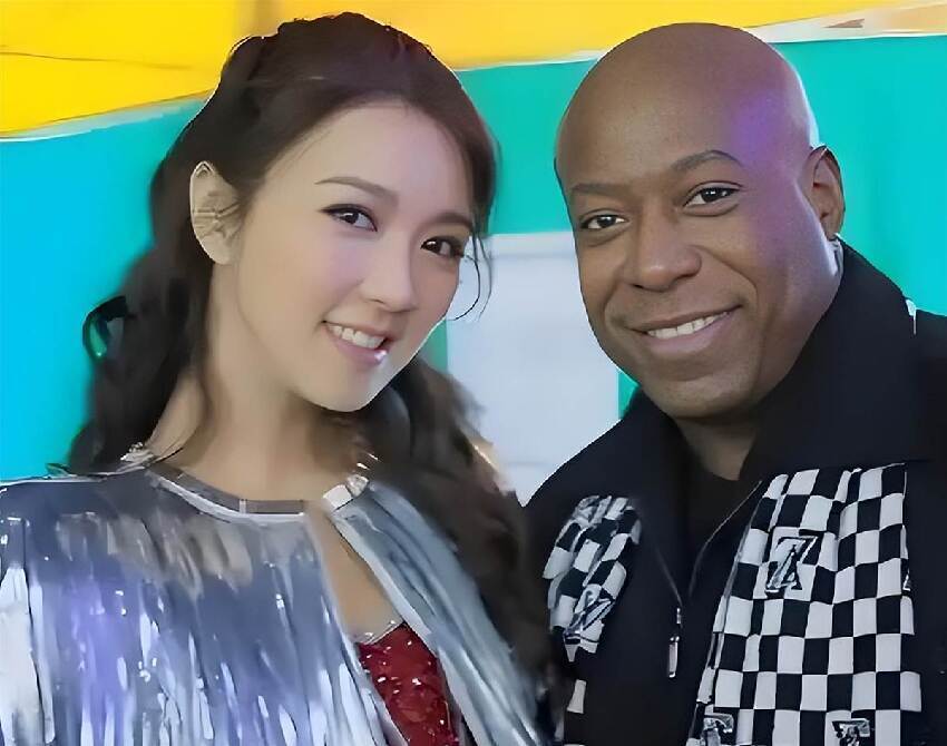 和黑人男友同居多年無疾而終  竟成為她「一生之痛」 如今44歲誰都不敢輕易碰她