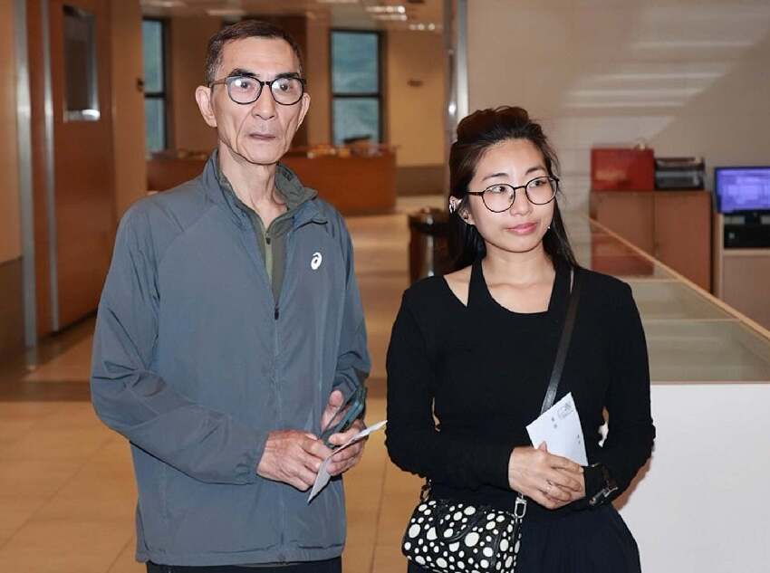 TVB黃金配角罕見露面，身材消瘦變紙片人，遭網友質疑患病