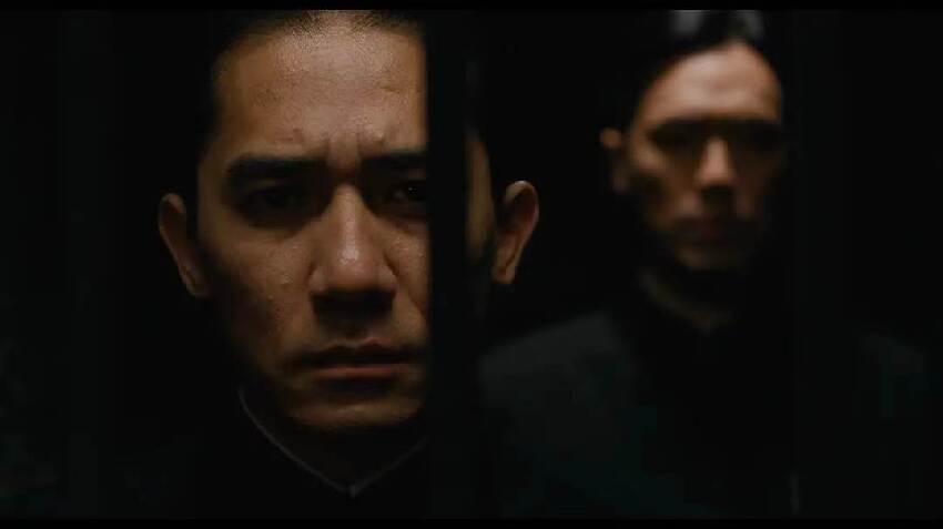 18年後再看舒淇辭演、大S搶著演的《色戒》,「10個細節」耐人尋味:遠不止「假戲真做」