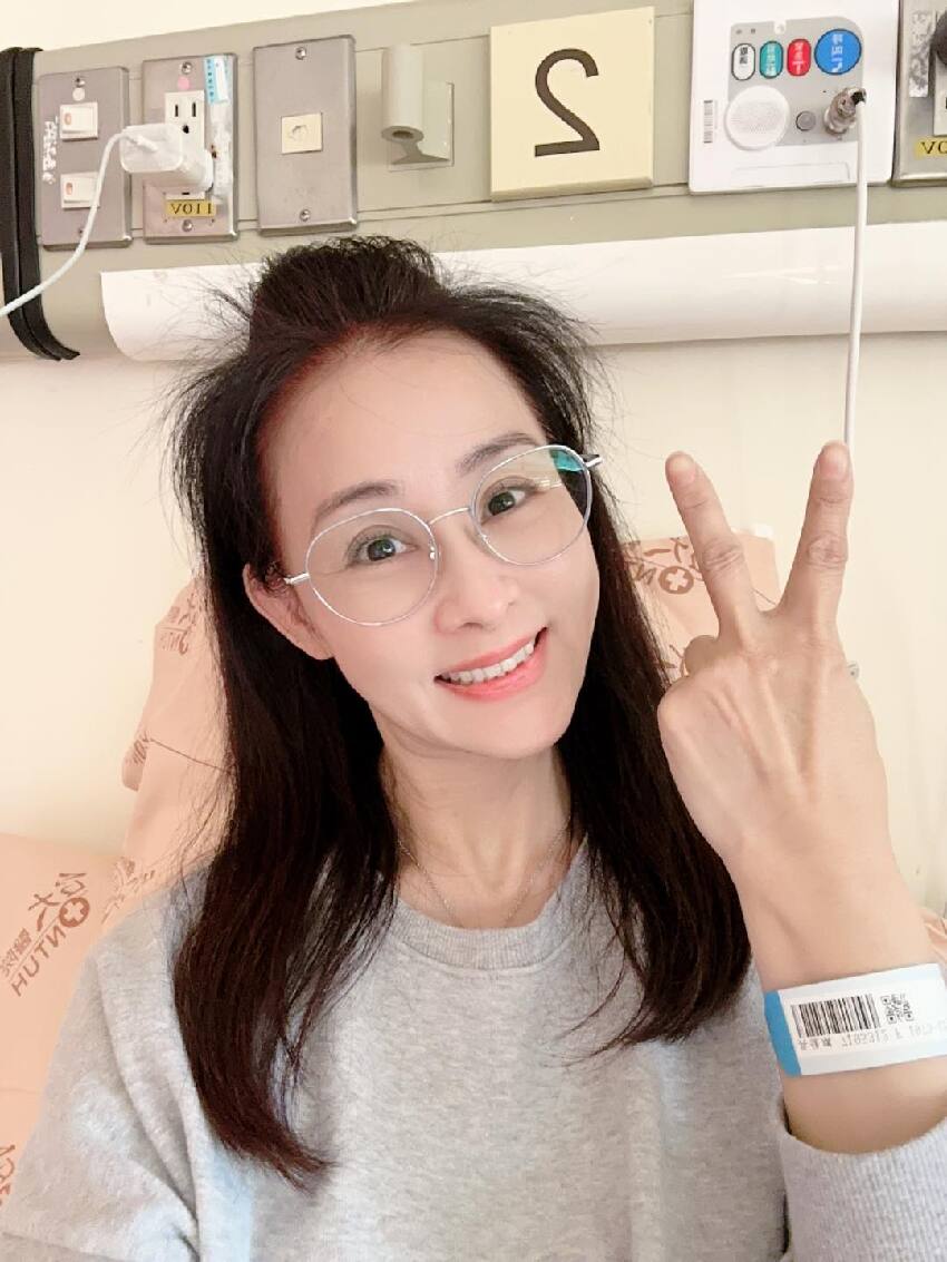 本土劇一姊開刀4小時「切除全部甲狀腺」！動完「緊急坐救護車」最新病況曝