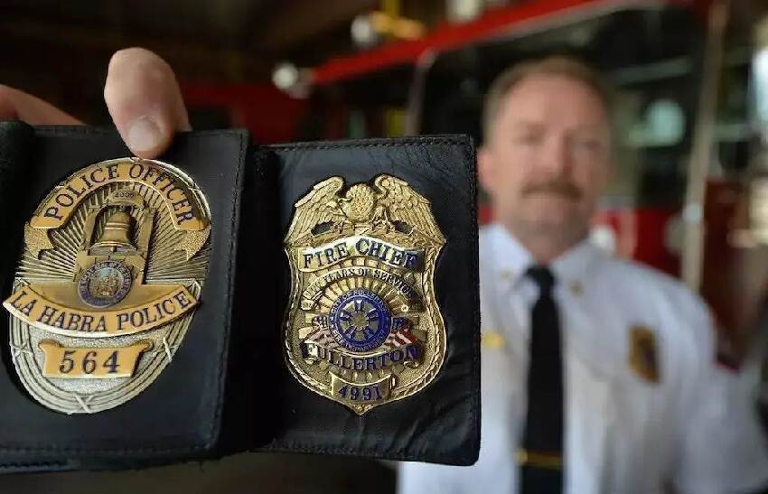 47歲華裔女博士被9名美警「連開18槍擊斃」警察:她持刀襲警拒繳管理費「審判結果」打臉全網