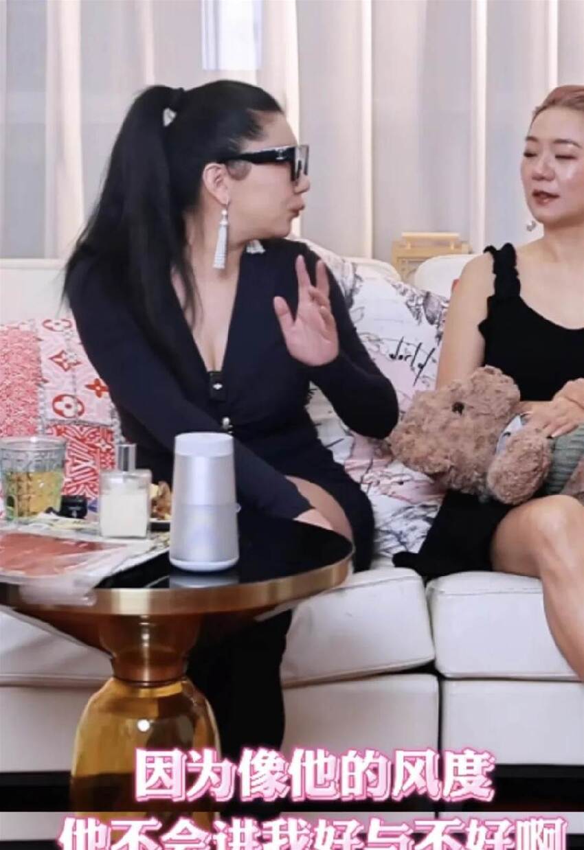 89歲謝賢前女友大曝隱私！兩人差49歲，男方早已手術，3年沒碰她