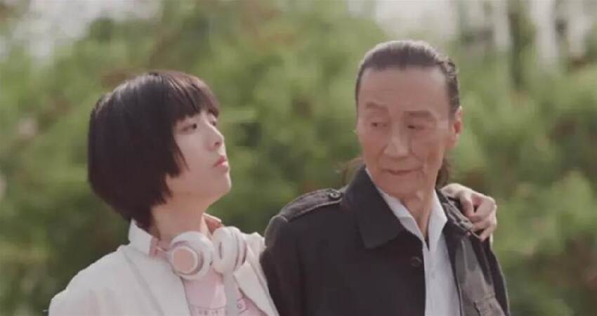 89歲謝賢前女友大曝隱私！兩人差49歲，男方早已手術，3年沒碰她