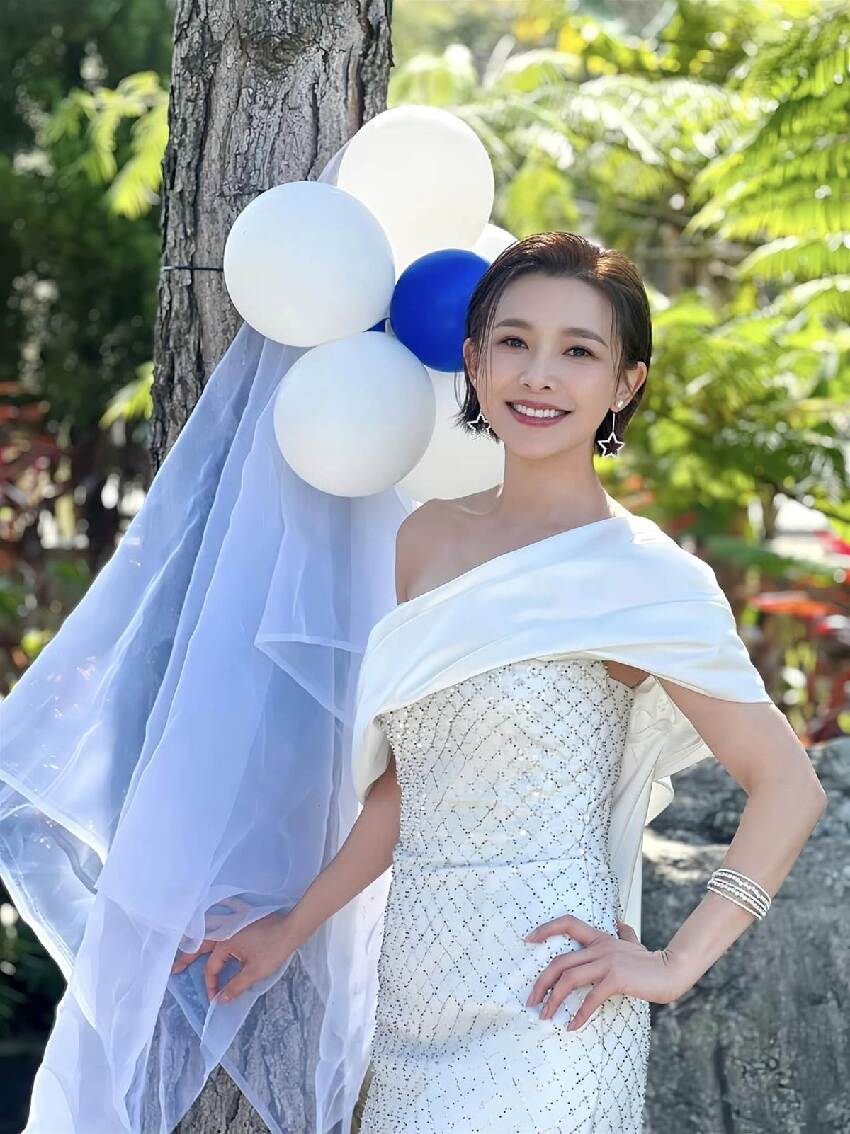 發文開戰！40歲本土劇女星「點名5位台八演員」 痛譙「晚上睡得著嗎」她低頭道歉：無地自容