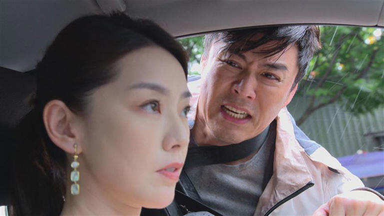 演藝圈黑暗面全曝光！本土劇男星深夜直播揭「遭電視台封殺」內幕，點名2大咖嘆：只有我敢扛！