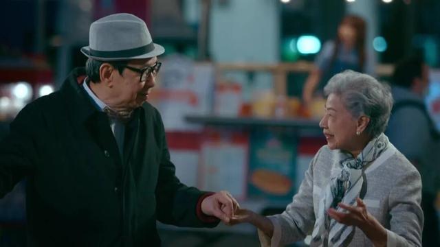 91歲TVB老戲骨再次跌傷，親揭離巢真相，稱有工作不想退休