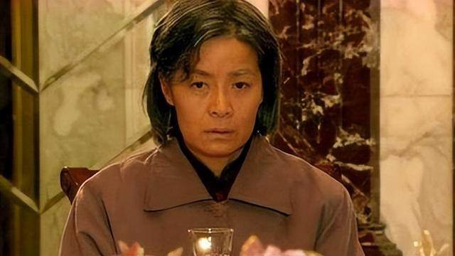 婆婆「天天打麻將」不肯幫帶孫,牌桌上突發「腦中風住院15天」求兒付醫藥費!結果...