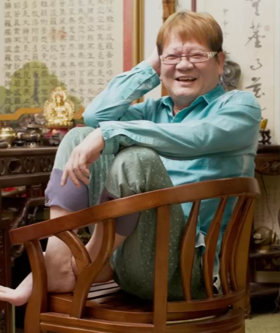 鄭進一14歲愛女正面照曝光，孩子媽身份令人意外，難怪至今不願娶她回家