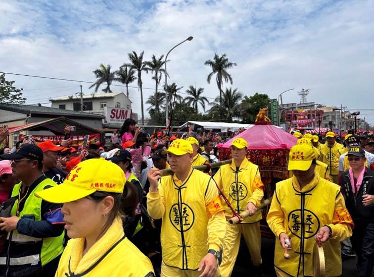 白沙屯媽祖「18禁忌」曝光！這3類人千萬別「鑽轎底」，會觸怒神明