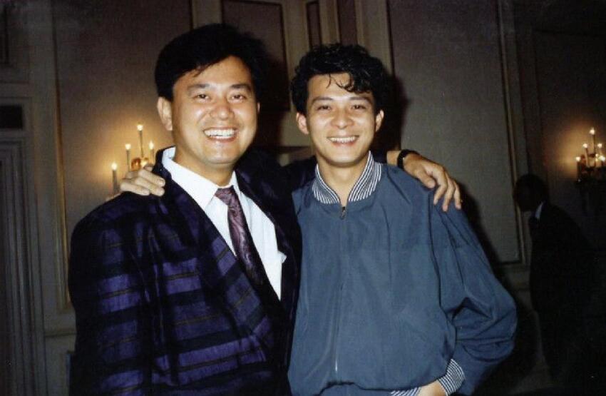 陳百祥自揭曾是富二代，父親賭馬致家道中落，仍贍養父親至90多歲