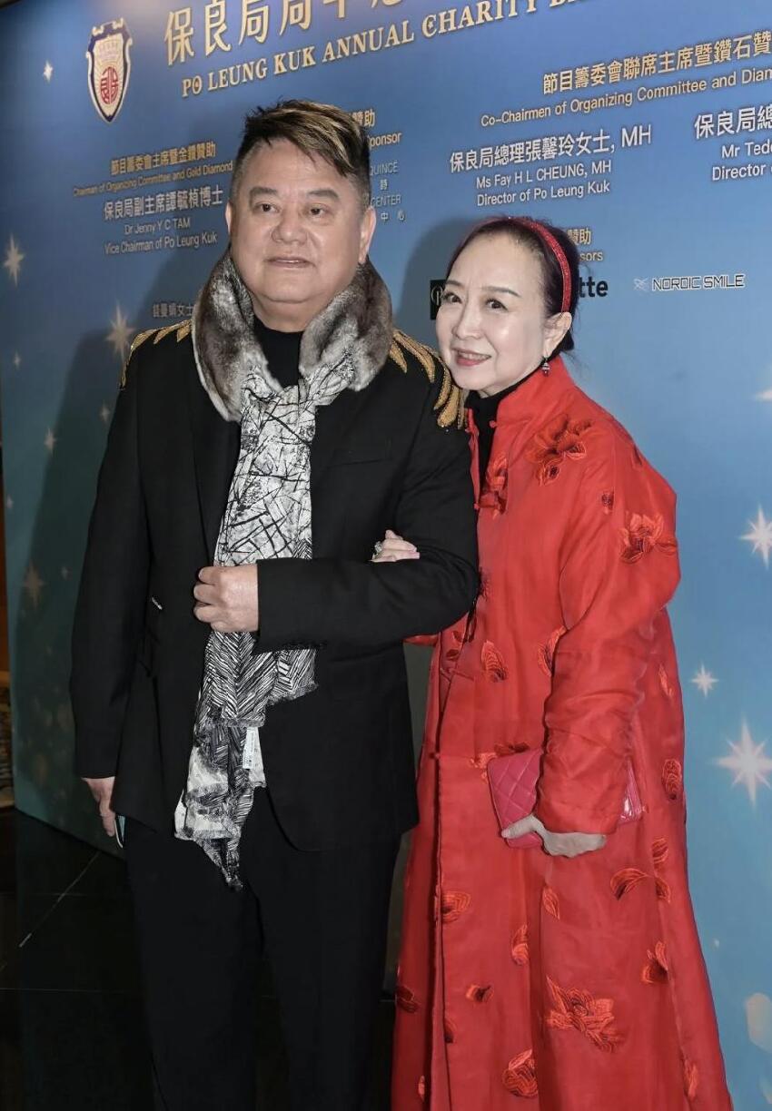 陳百祥自揭曾是富二代，父親賭馬致家道中落，仍贍養父親至90多歲