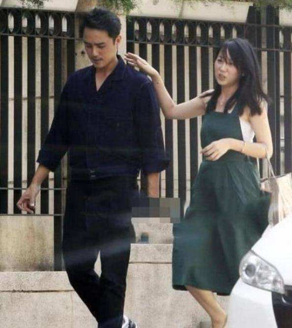 明道片場臭臉！突然「對10歲女童星發飆」轉身就走　經紀人「還原當時狀況」網友看法兩極