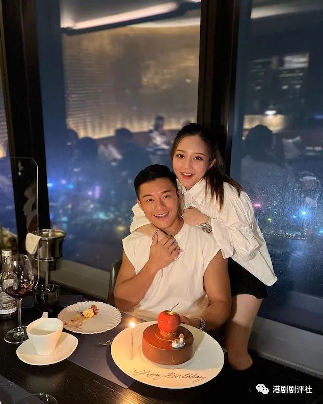 30歲TVB男藝人今日結婚，女兒已七個月大，兩位力捧小生做兄弟