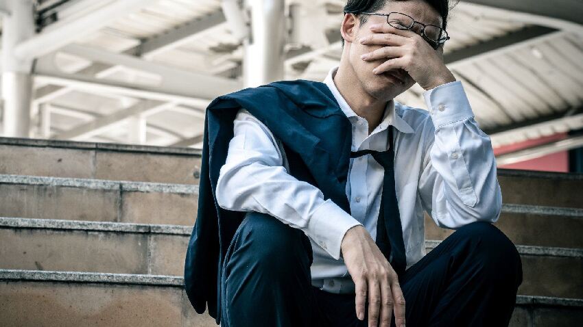 蓋到一半建商宣布倒閉!新北男痛哭「頭期款全蒸發」崩潰:全都討不回來