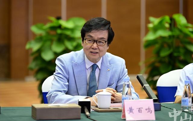 78歲黃百鳴涉內幕交易案，裁定罪名成立！涉賣盤前慫恿胞妹「掃貨」套現5億港元離場