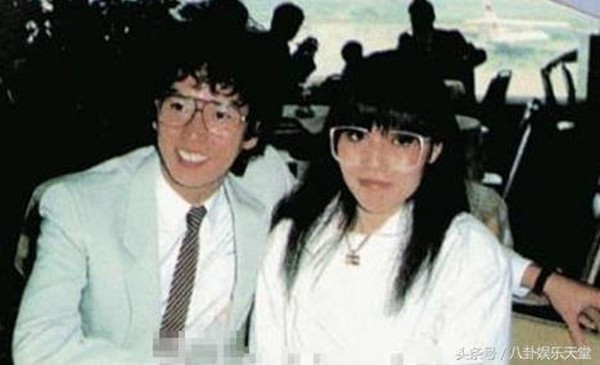 戀上大22歲已婚天王、生子逼退原配！她低調定居國外，手握豪門實權成最後贏家