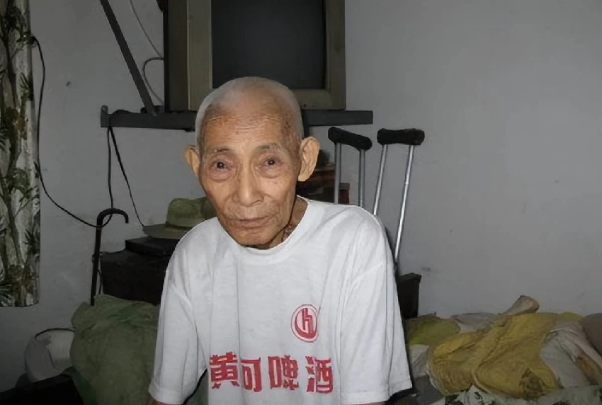 80歲老人再婚！她與相親對象一見如故　新婚夜夫婦暢談「才知兩人早是夫妻」：遲來60年的重逢