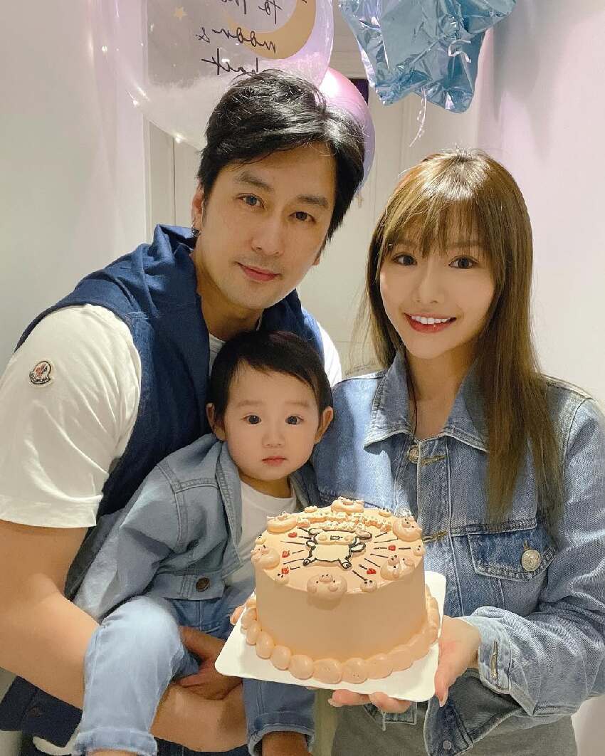 曾因出軌毀掉六年情！香港男星告別風流過往，婚後變顧家暖心慈父