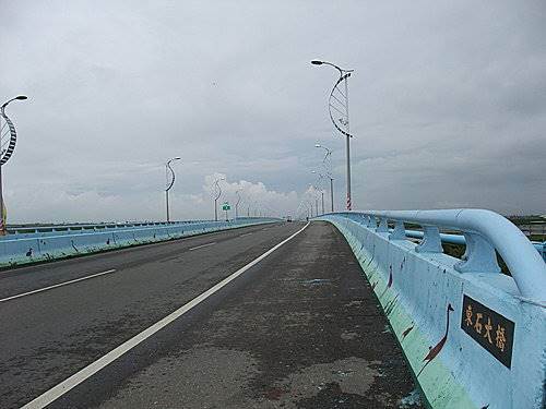 沒在怕！他是「全台最愛冥婚」的男子，連續「娶三任鬼新娘」如今卻感嘆：真的太忙了