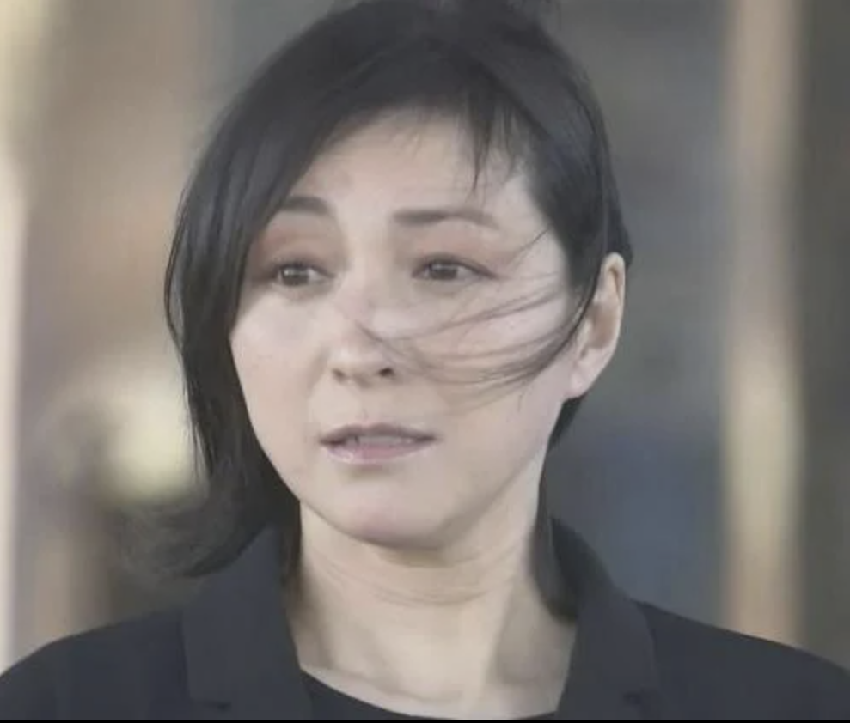 「廣末涼子確診躁鬱+甲亢!昔日女神怎麼了?」
