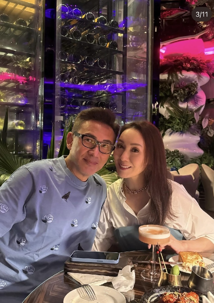 郭可盈女兒畢業全家外出慶祝，16歲林天若穿露臍裝，身高超過母親