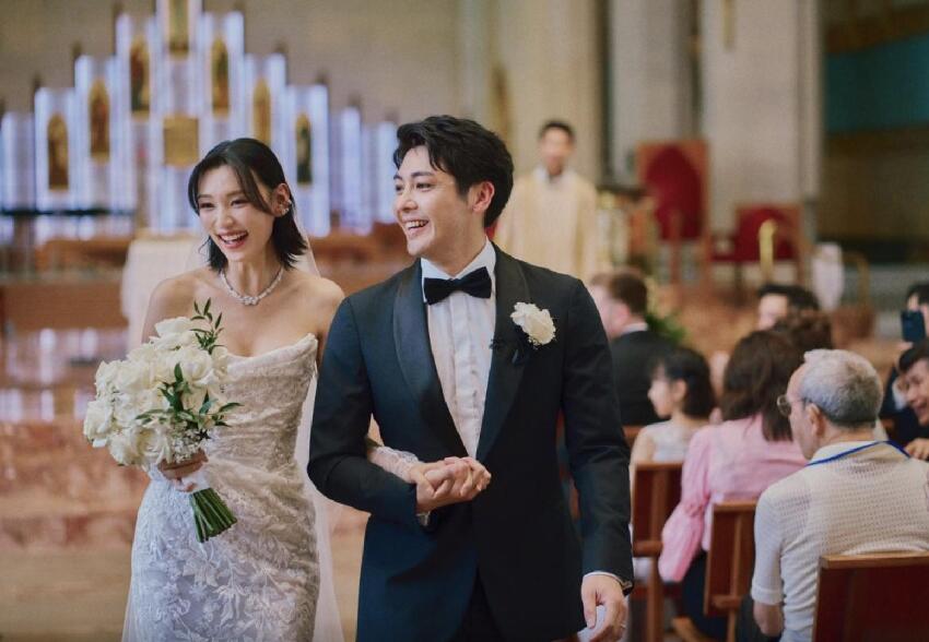 37歲TVB藝人離巢回澳洲學醫,妻子香港拍戲賺錢,分隔兩地仍恩愛