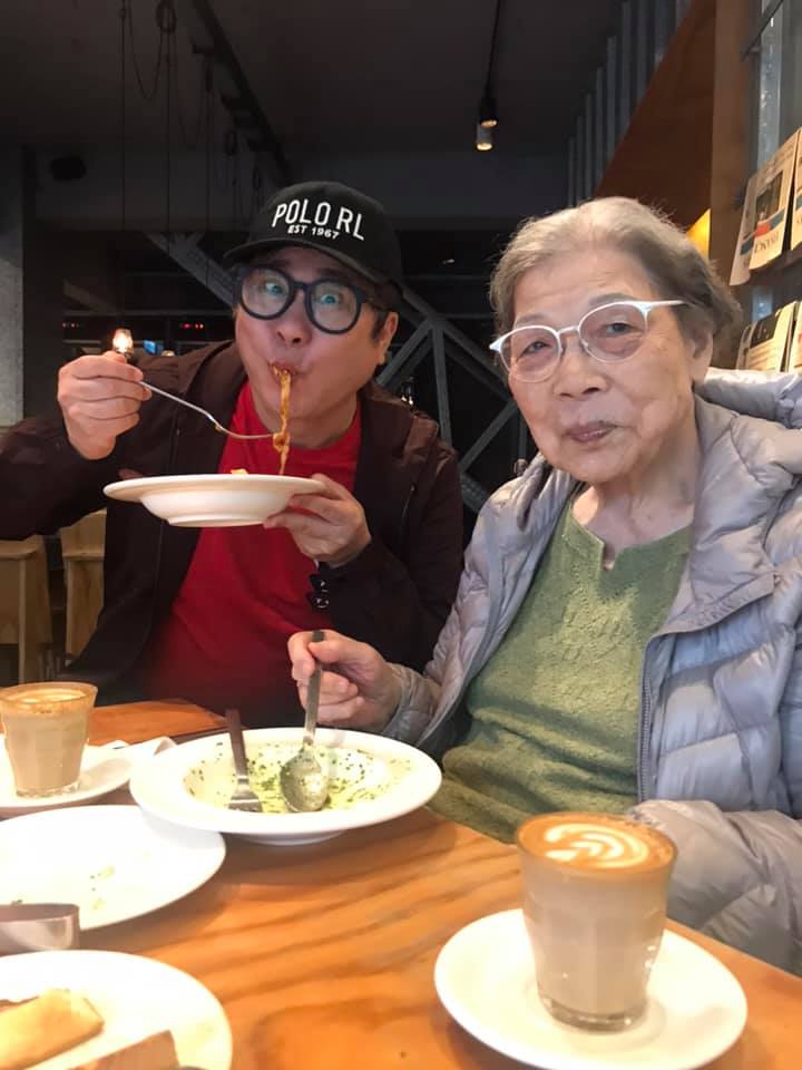 戒不掉壞習慣！胡瓜「疑罹癌緊急就醫」　親吐病況「3警訊別忽略」：大多已晚期