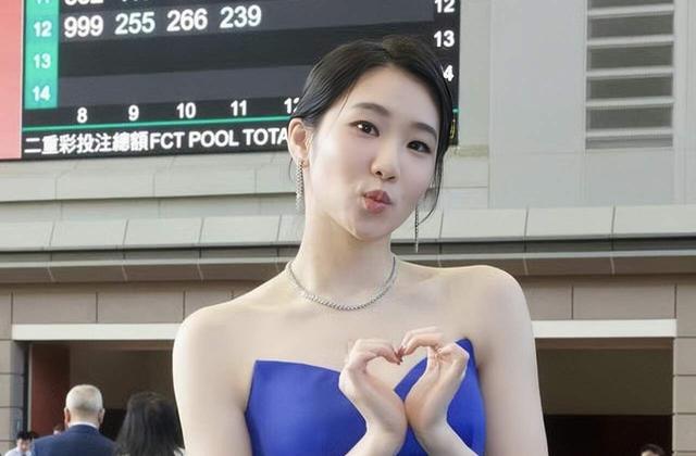 好慘！TVB新人港姐入行半年無工可開，自曝和公司簽了五年長約