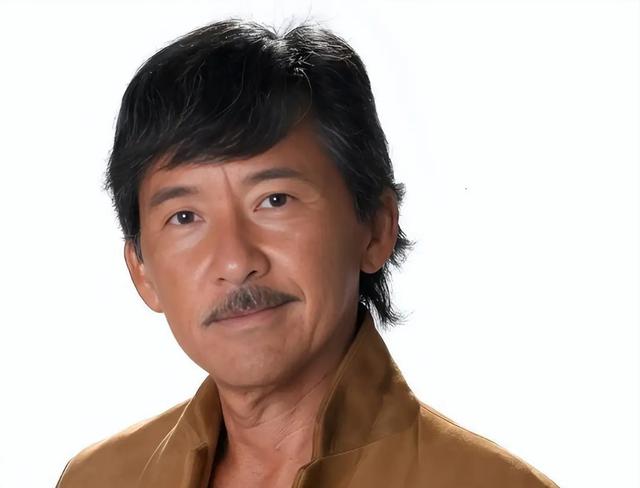 黃百鳴被判入獄，私生活被扒頻繁和性感女星開派對，牽扯到李小冉