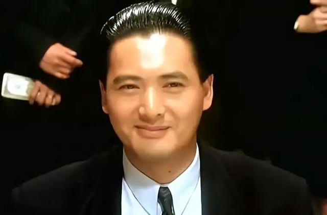 黃百鳴被判入獄，私生活被扒頻繁和性感女星開派對，牽扯到李小冉