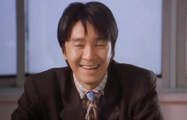 黃百鳴被判入獄，私生活被扒頻繁和性感女星開派對，牽扯到李小冉