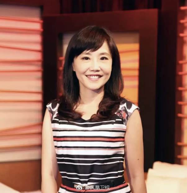 不幹了！尹乃菁遞交辭呈原因曝光，結婚35年不生子，今丈夫身份遭曝光，婚內出軌真相瞞不住