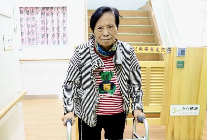 退休金全捐「偏鄉蓋學校」救了300多孩子！86歲女星穿紙尿褲「爆住進養老院」年砸29萬買藥治病...