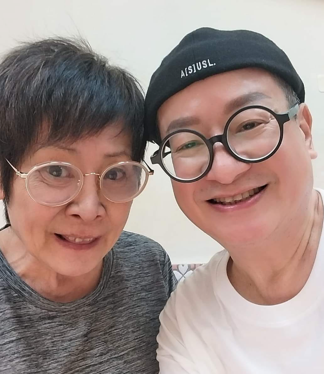 74歲港星李麗麗病逝，一生未婚無兒女，晚年患癌面容憔悴消瘦